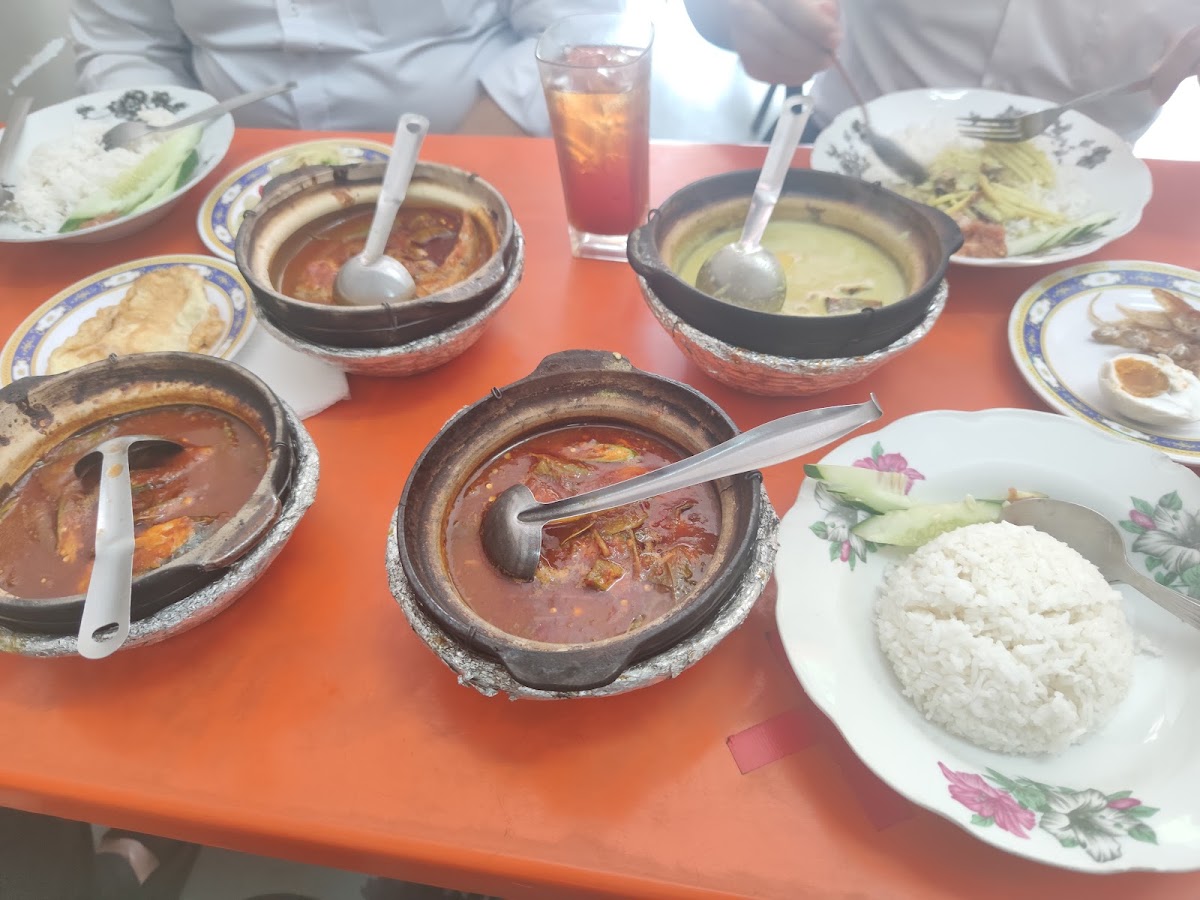 Restoran Bunga Cengkih Dengkil-10