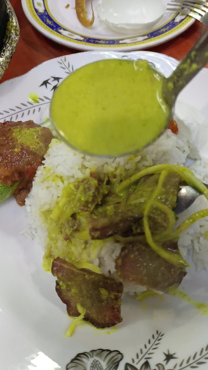 Restoran Bunga Cengkih Dengkil-2